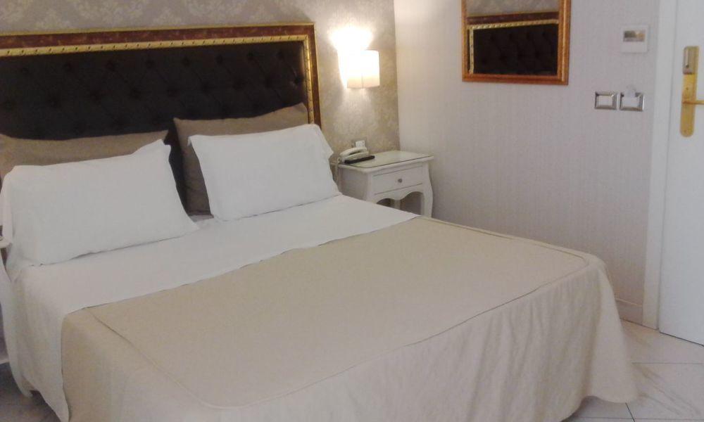 רימיני Hotel Residence Villa Del Mare מראה חיצוני תמונה