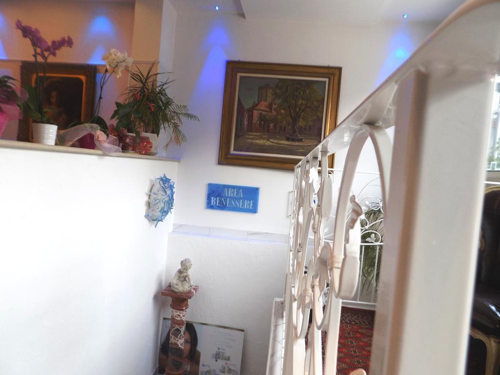 רימיני Hotel Residence Villa Del Mare מראה חיצוני תמונה