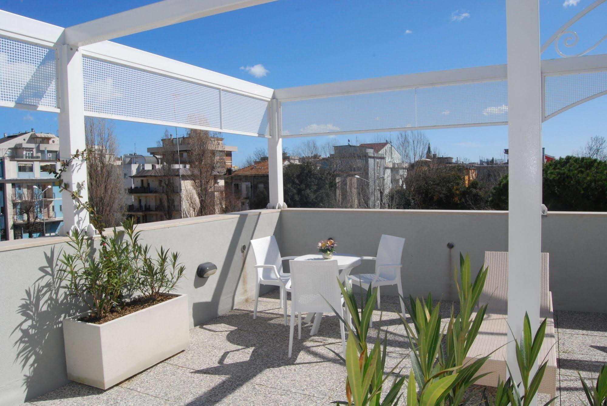 רימיני Hotel Residence Villa Del Mare מראה חיצוני תמונה